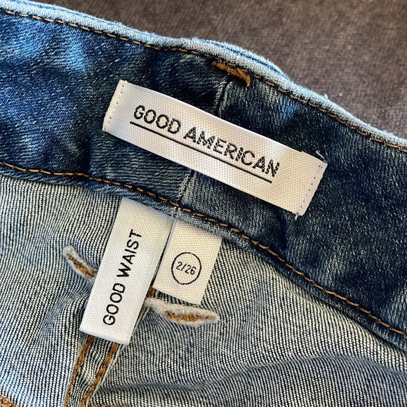 Good American distressed skinny jeans Good Waist 2/26 - Picture 3 of 5